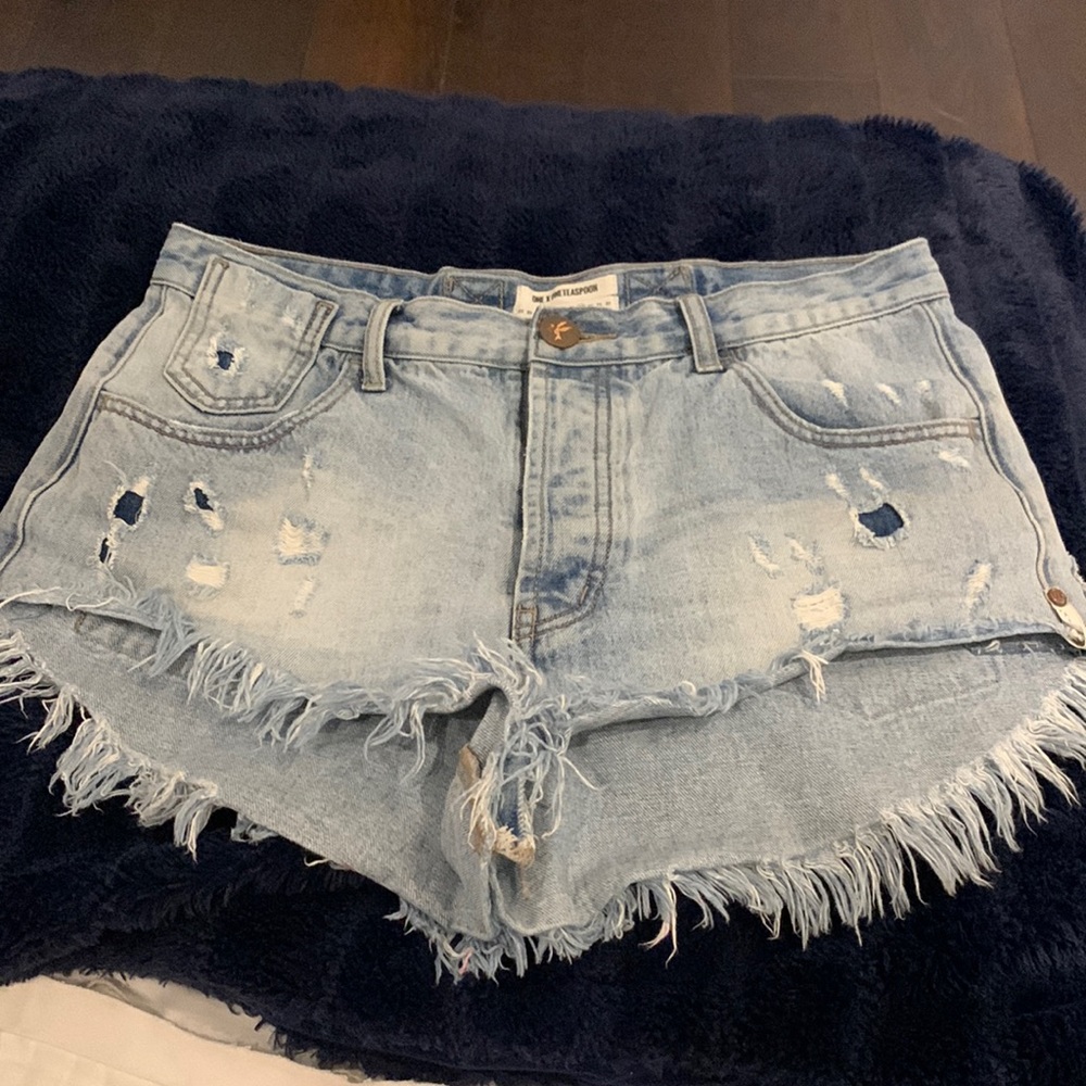 One teaspoon shorts! (perfect condition run slightly big)